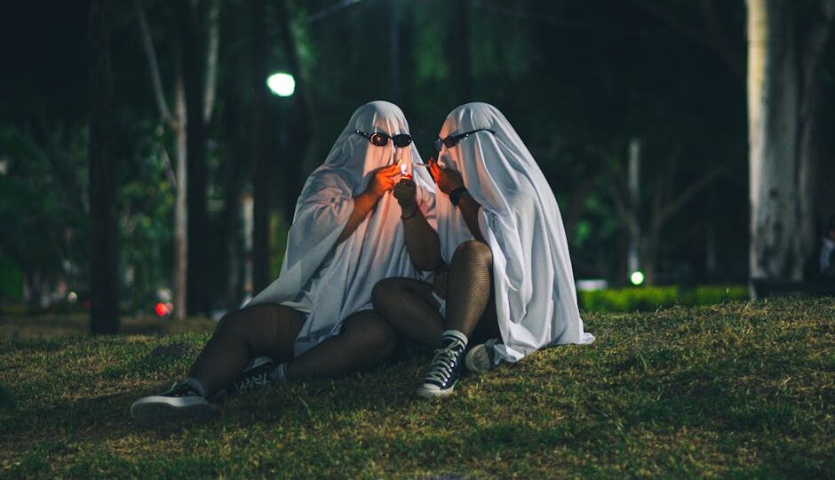 How to Become a Professional Ghost Hunter: Tips for 2026