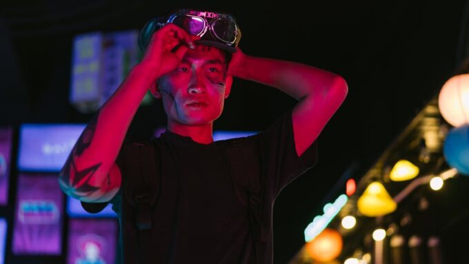 How to Spot a Time Traveler: 6 Clues to Look For in 2026